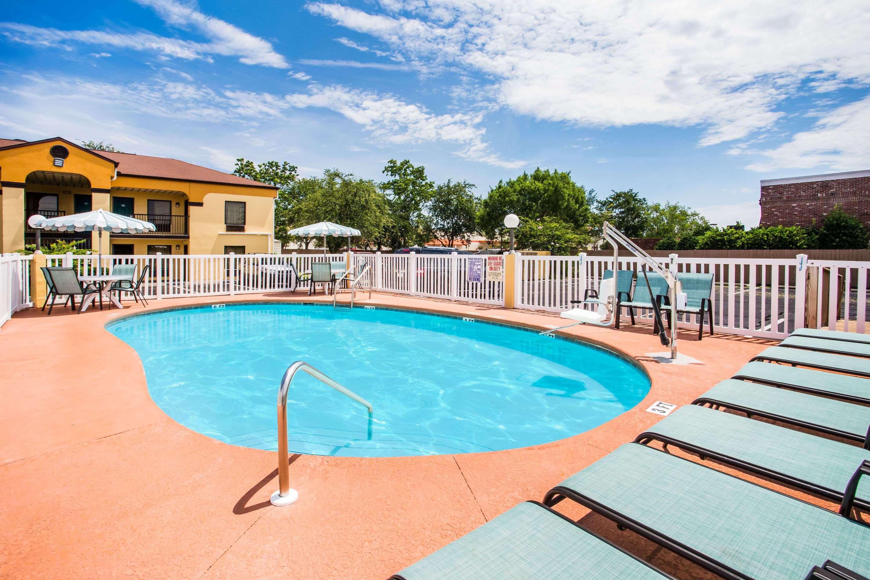 Howard Johnson By Wyndham Panama City Exterior foto