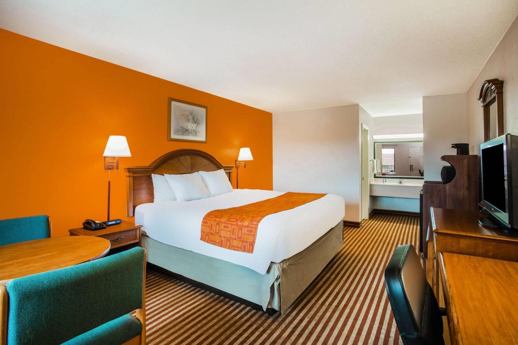 Howard Johnson By Wyndham Panama City Exterior foto