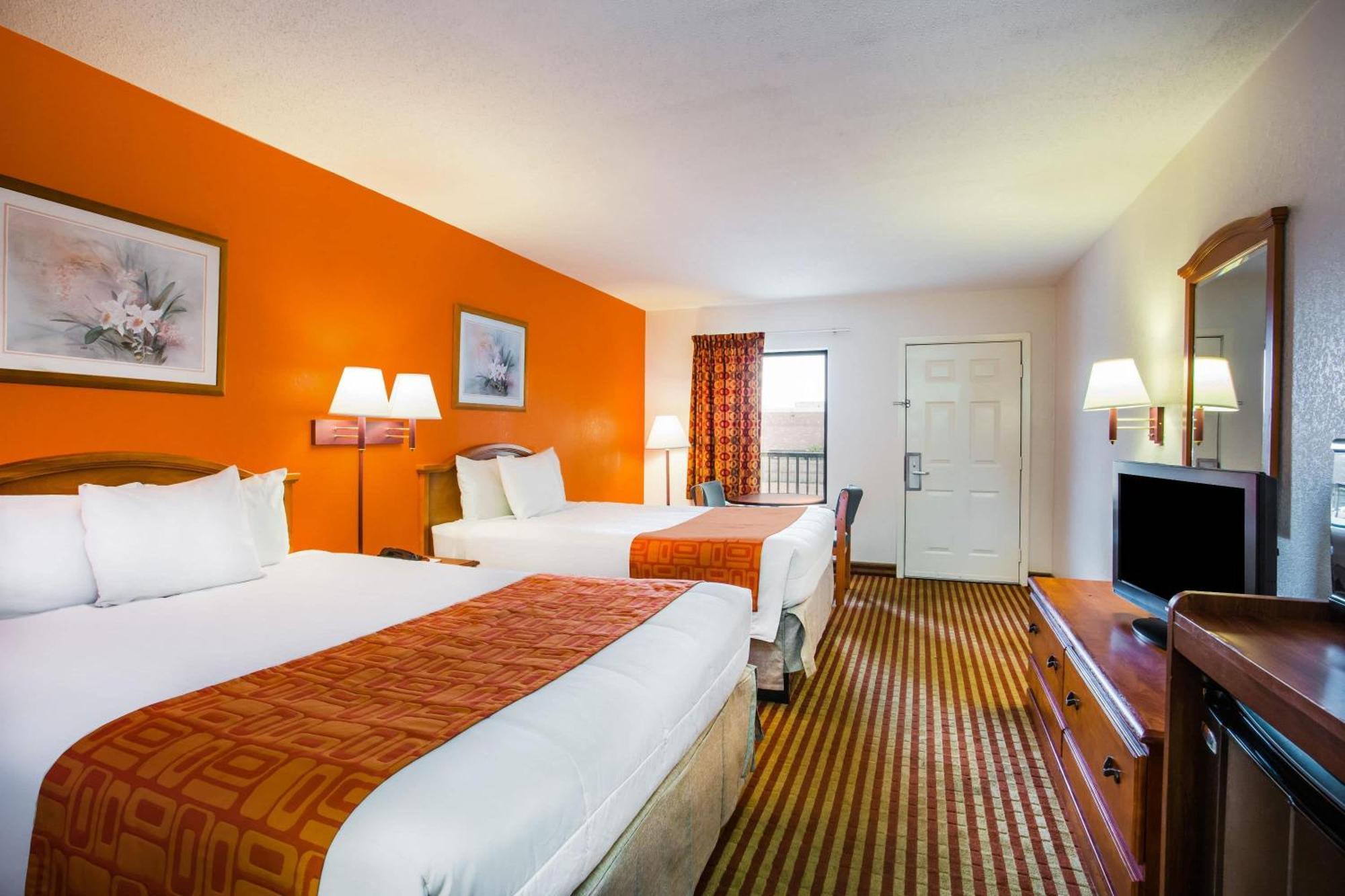 Howard Johnson By Wyndham Panama City Exterior foto